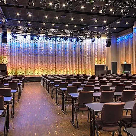 Ξενοδοχείο Scandic Flesland Airport 4*
