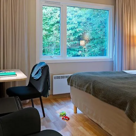 Scandic Flesland Airport 4*