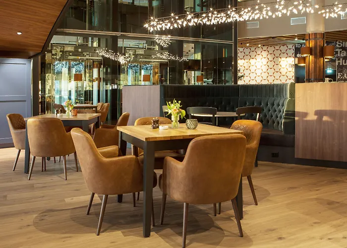 Hotel Scandic Flesland Airport 4*